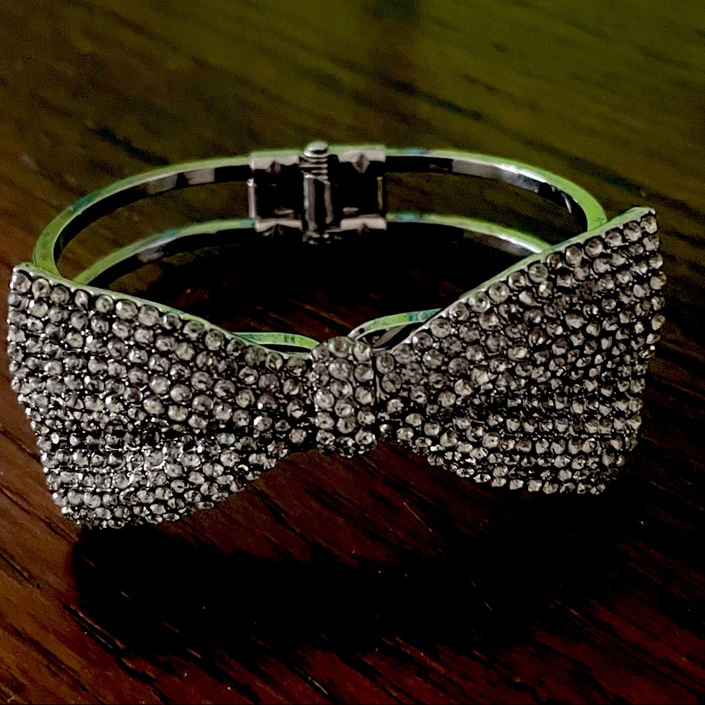 Sparkly bangle bracelet 💫